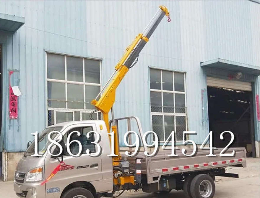 岳麓区随车吊机随车吊机 多功能液压伸缩吊多少钱全地形履带吊改装岳麓区液压小吊机货车